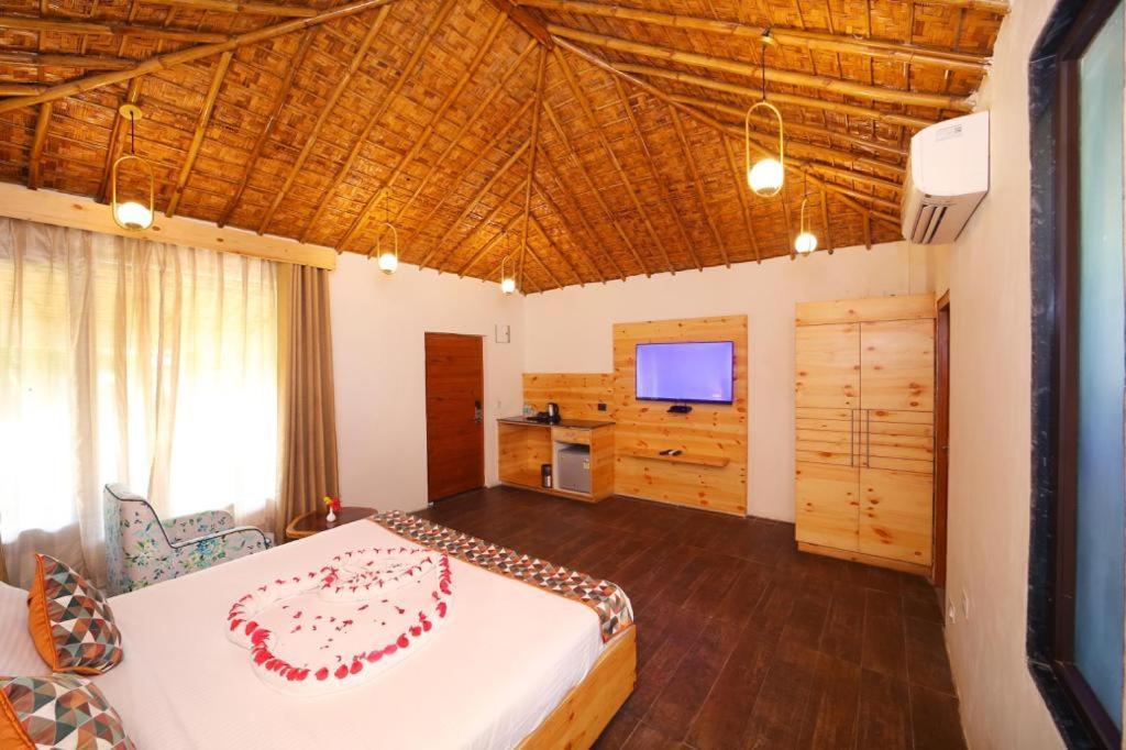 5 Senses Corbett Richness Luxuries Resort ! Destination Wedding & Corporate Events Ramnagar  Luaran gambar